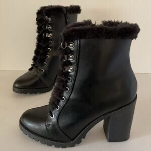 Express Faux Fur Trimmed Black Chunky Heeled Combat Platform Boots Sz 7